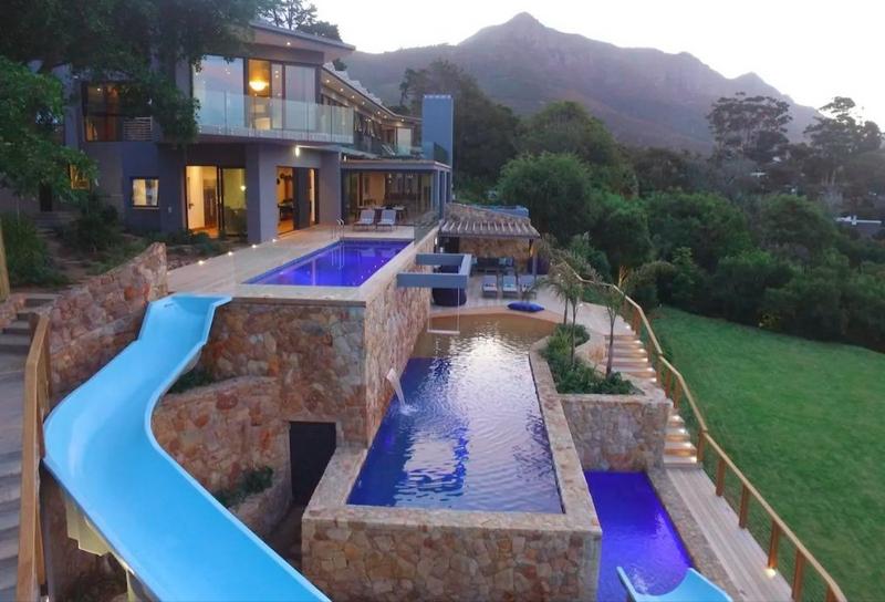 To Let 7 Bedroom Property for Rent in Zwaanswyk Western Cape